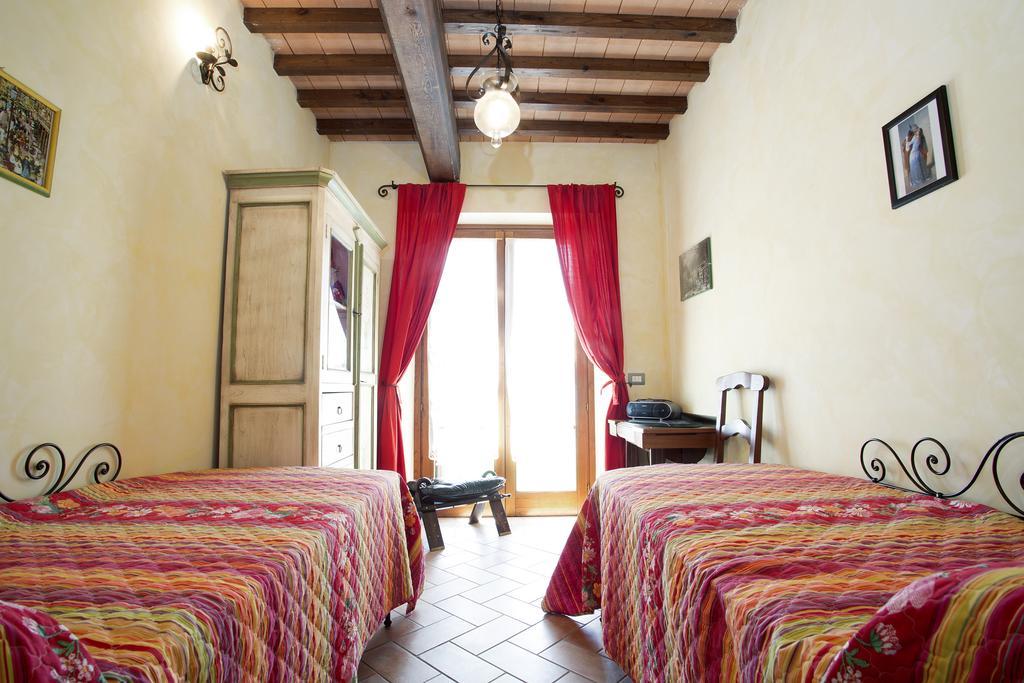 Casa Sandro A Podere Pascianella Villa Castelmuzio Bilik gambar